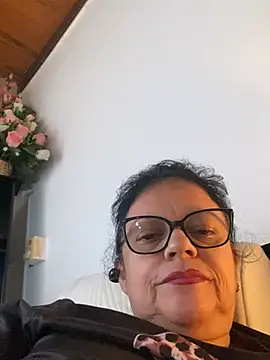 Sharongirl07 webcam
