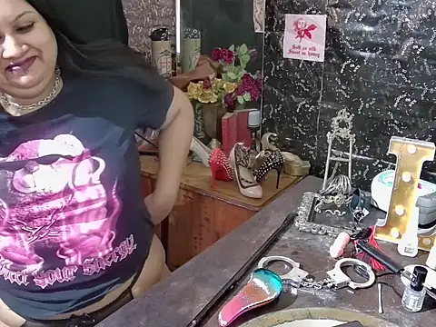 GoddessLorena webcam