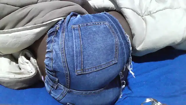 Deelica122 webcam