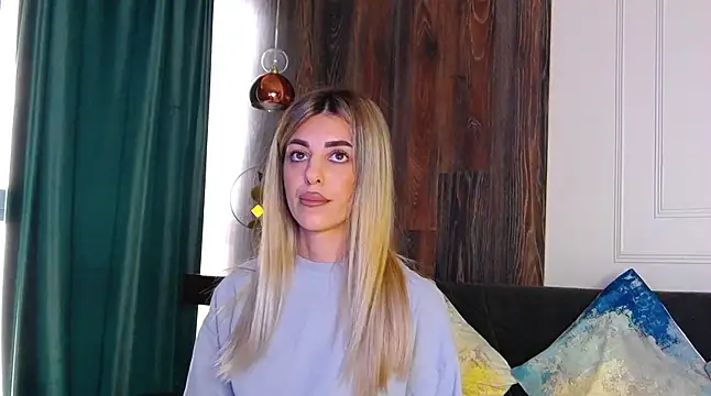 IvyLustt webcam