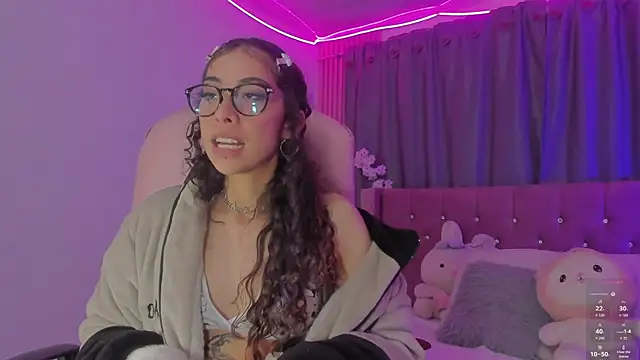 Sarah_Moon1 webcam