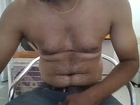 Aloneisbest webcam