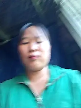 Miko_Lana webcam