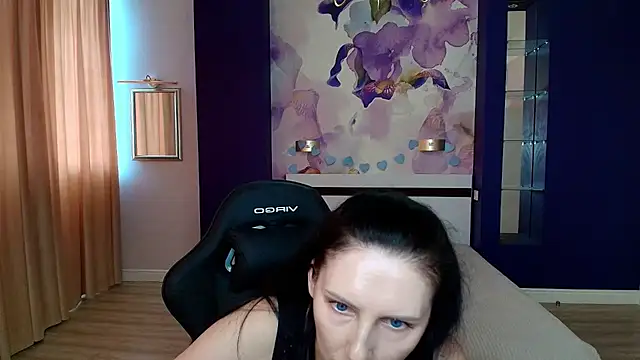 EmmaColes webcam