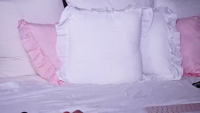 LucyAddison webcam