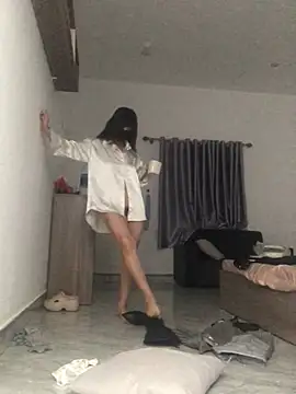 Writhing_First webcam