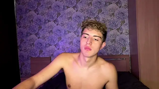 AlfredSweet webcam