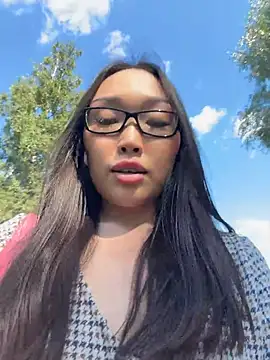 trytomakememoam webcam