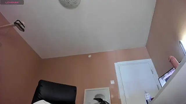 KaylaLaine webcam