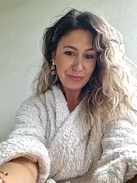 CelynaRoss Live Web Cam Show