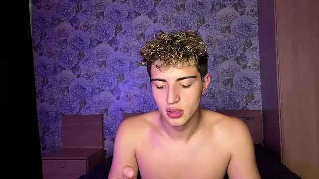 AlfredSweet webcam