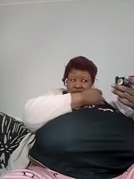 nancy111 webcam