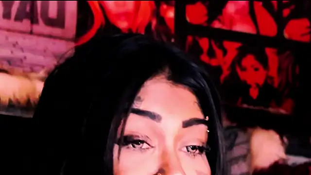 indian_dreamgirl webcam