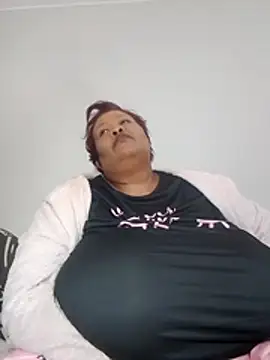 nancy111 webcam