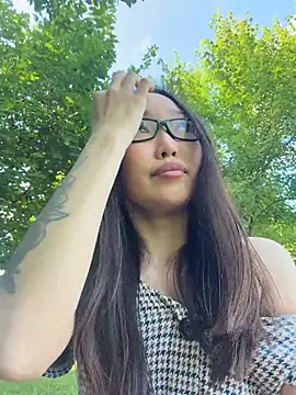 trytomakememoam webcam
