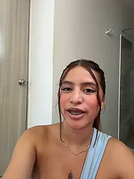 ViankaRose webcam