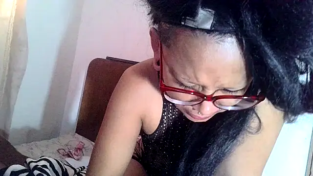 xblackstarX1 webcam