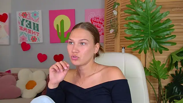 Sweet_Emilya webcam
