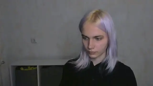 LanaCute webcam