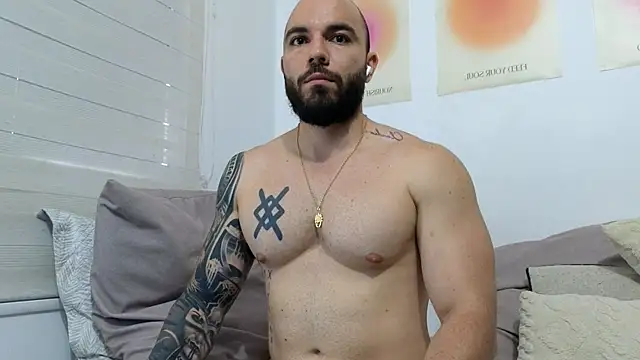 Isaac_Carter webcam