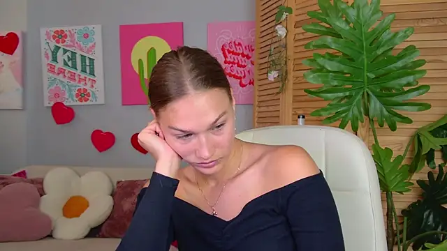 Sweet_Emilya webcam