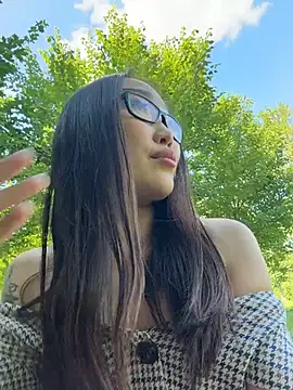 trytomakememoam webcam