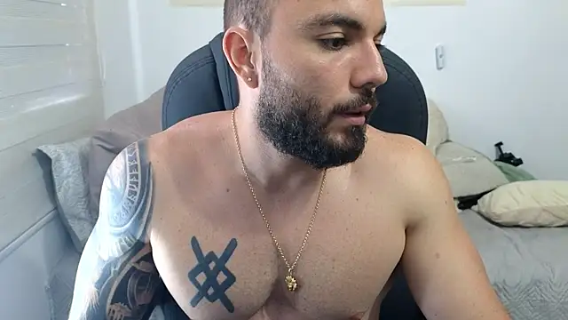 Isaac_Carter webcam