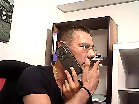 mastercharisma35 webcam