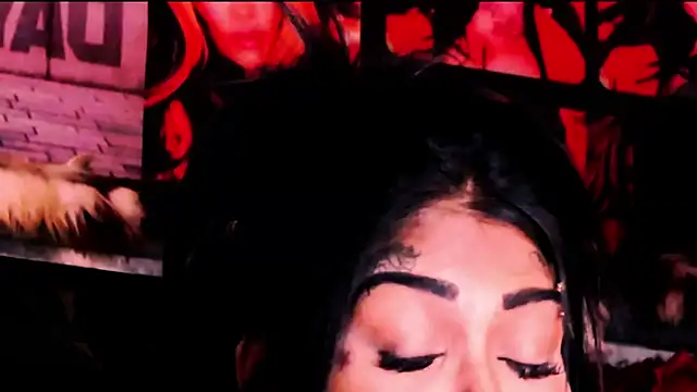 indian_dreamgirl webcam