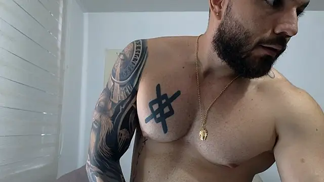 Isaac_Carter webcam