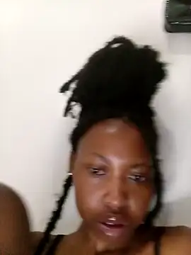 Sweethoneypot25 webcam