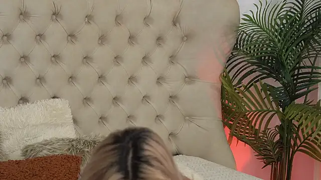 TiffanyMaze webcam