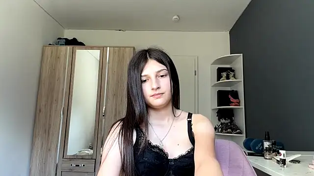 SpanishRooter webcam
