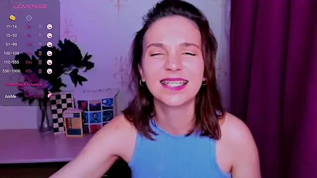KindHazelHere_ webcam