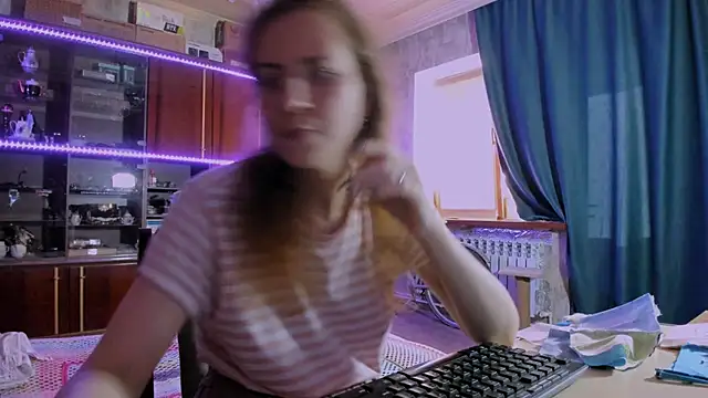 pa1e_pr1ncess webcam