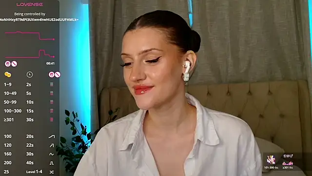 Skinny_Alice webcam
