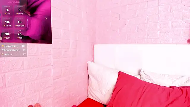 Celeste_Rox webcam