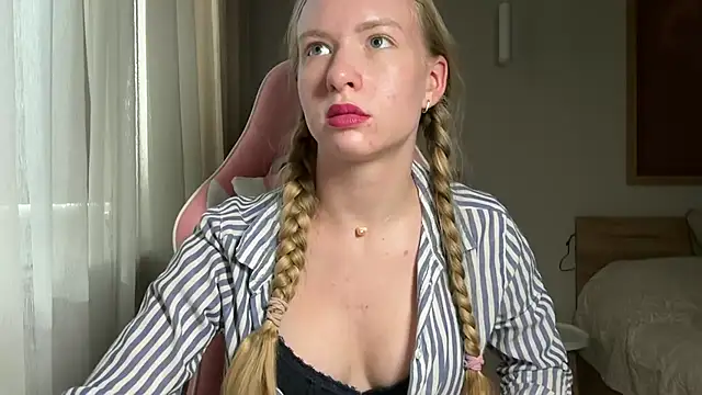DarimBlondie webcam