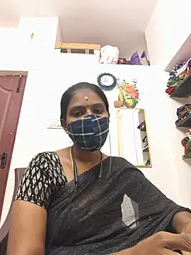 Tamil_Yalini12 live cam on StripChat