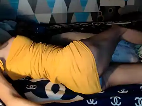 Trish_CurveCock webcam