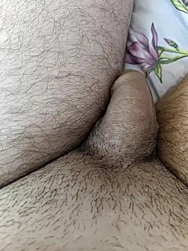 MadaamJizz_DickLewd webcam