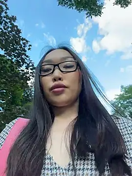 trytomakememoam Live Web Cam Show