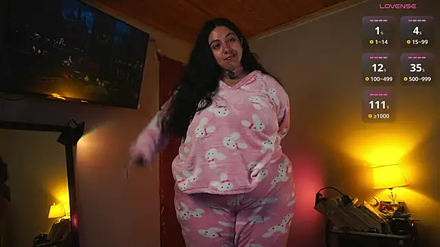 coraline_latin webcam