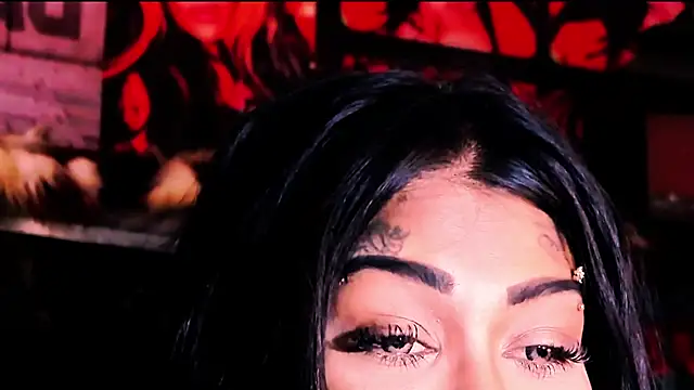 indian_dreamgirl webcam