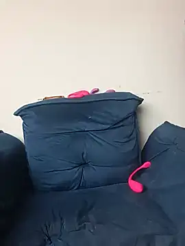 Meninaveneno26 webcam