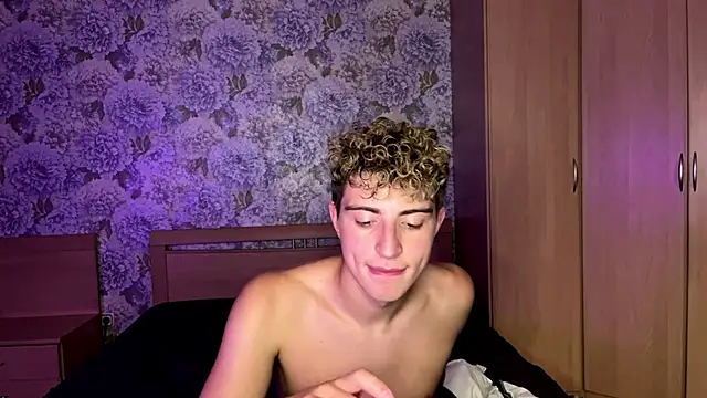 AlfredSweet webcam