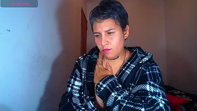 Yessi_rousse webcam