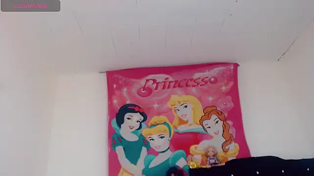 Oriana_braom webcam