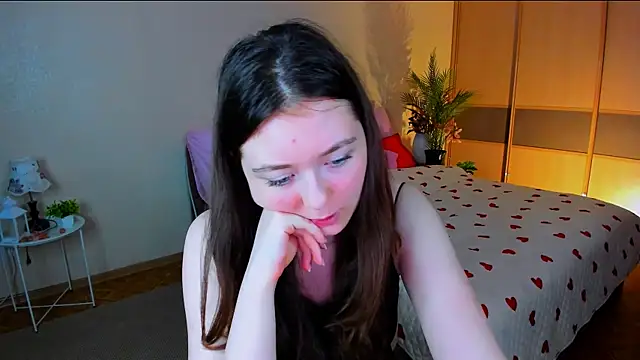 AlluringLookk webcam