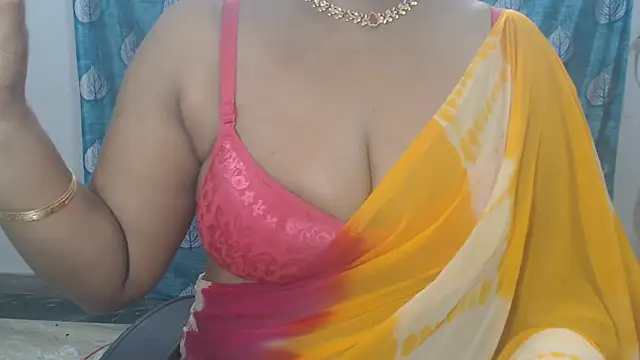 Sophia_your live cam on StripChat